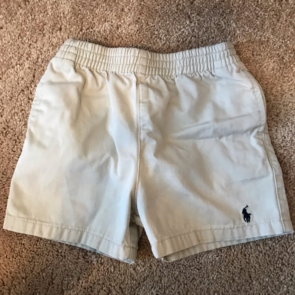 Kahki shorts